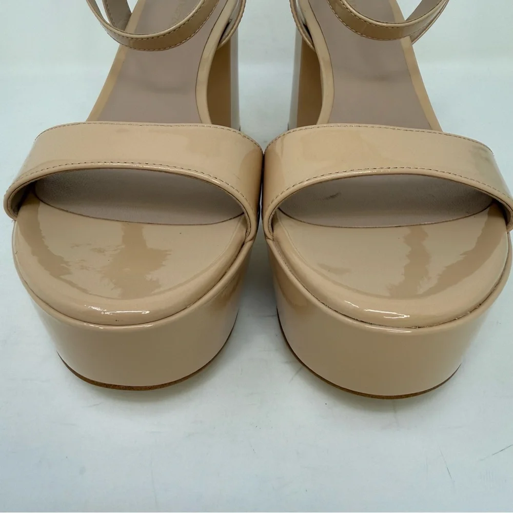 New Stuart Weitzman Gala Patent Leather Sandals Golden Beige Sz 9